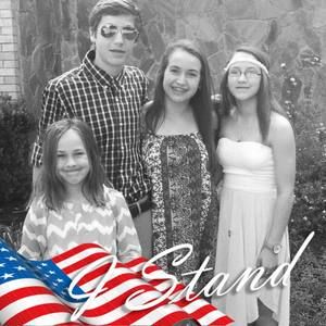 Meet your Posher, Cynthia